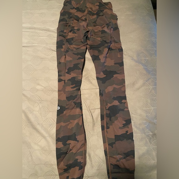 Lululemon high waisted camo leggings with pockets. - Picture 2 of 3